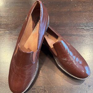 SoftWalk Whistle Maroon Leather Loafers - Size 12 N Women